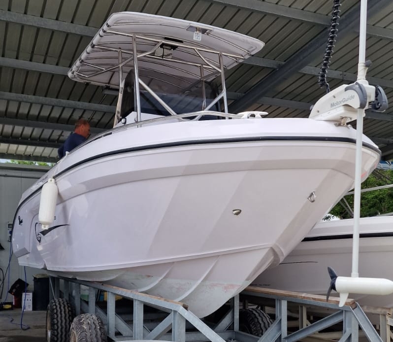 Ranieri Interceptor 222+ Honda 250 HP (2023)<br><a href=dettaglio.aspx?Id=102 >VAI ALLA SCHEDA</a>